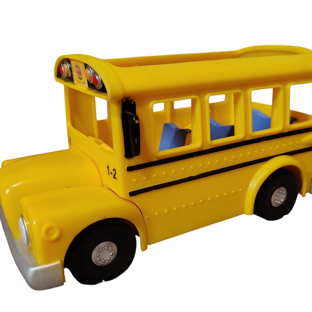 Coco Melon Musical School Bus